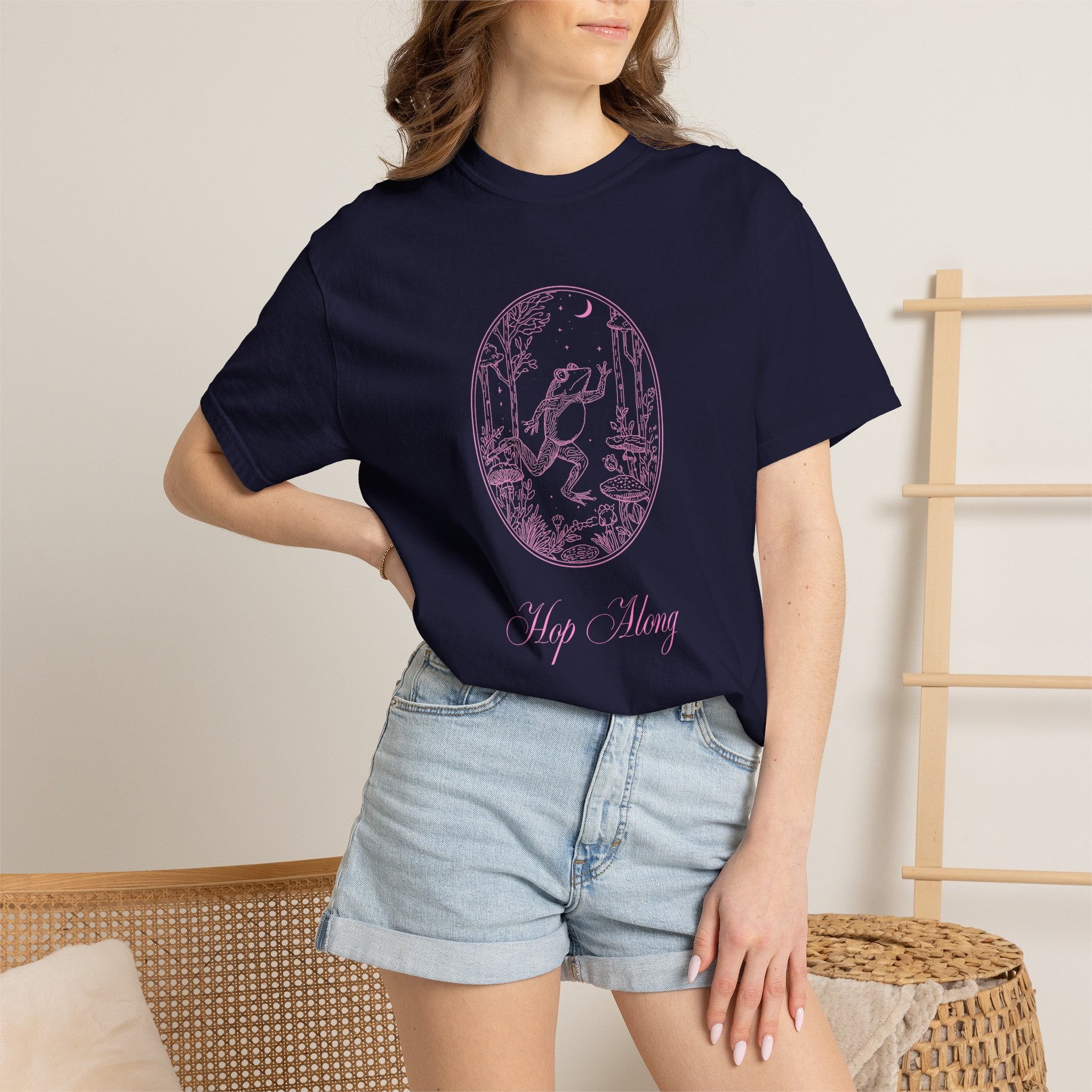Vintage Floral Oval 'Stay Wavy' T-Shirt