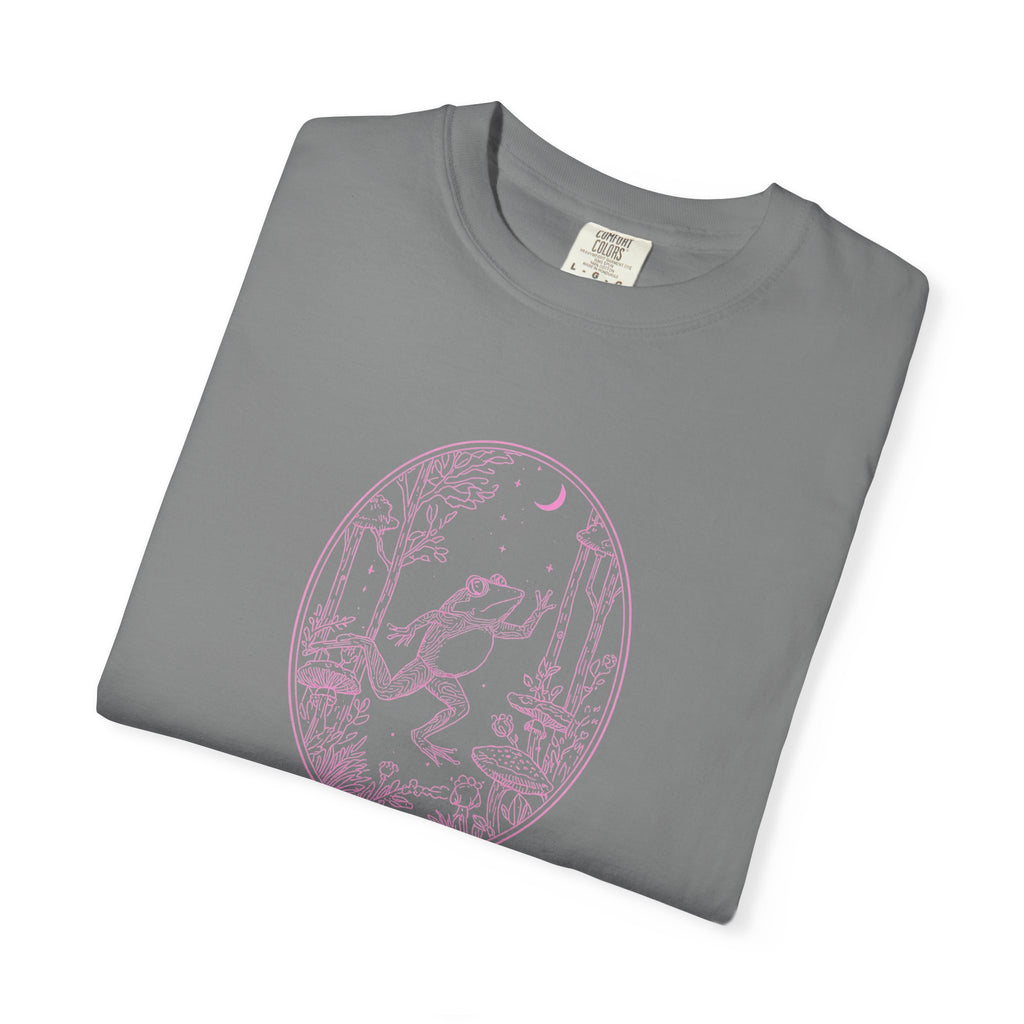 Vintage Floral Oval 'Stay Wavy' T-Shirt
