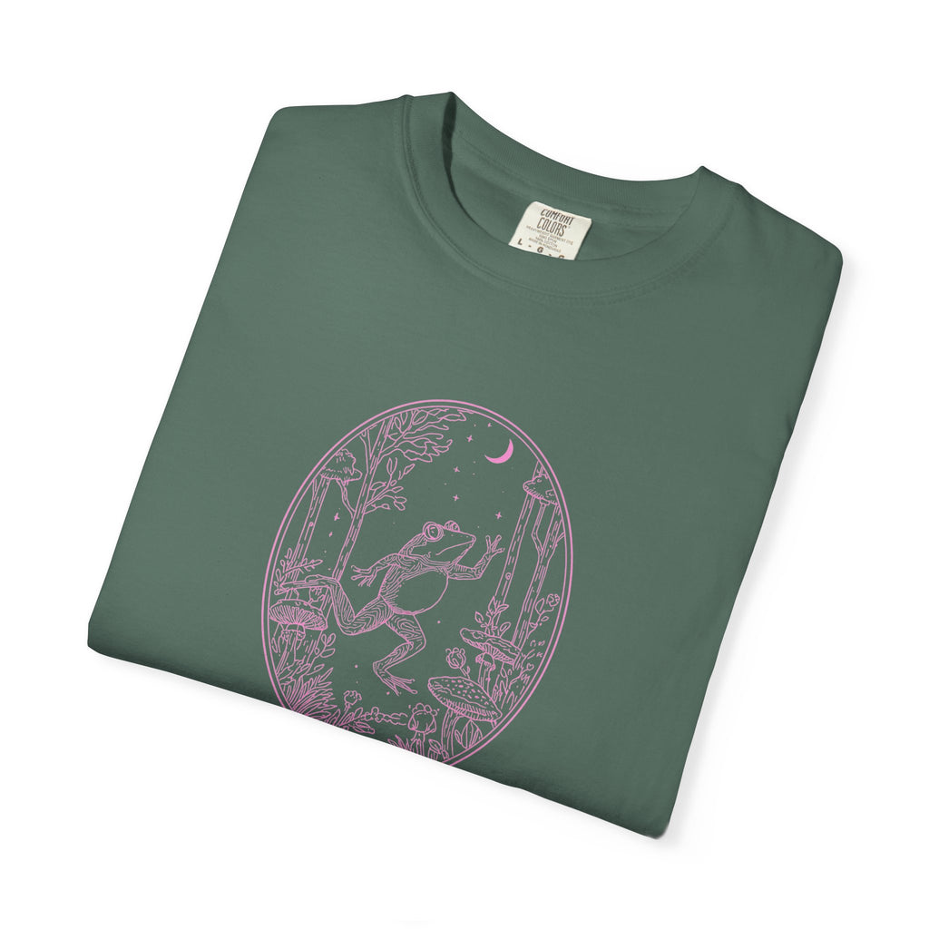 Vintage Floral Oval 'Stay Wavy' T-Shirt