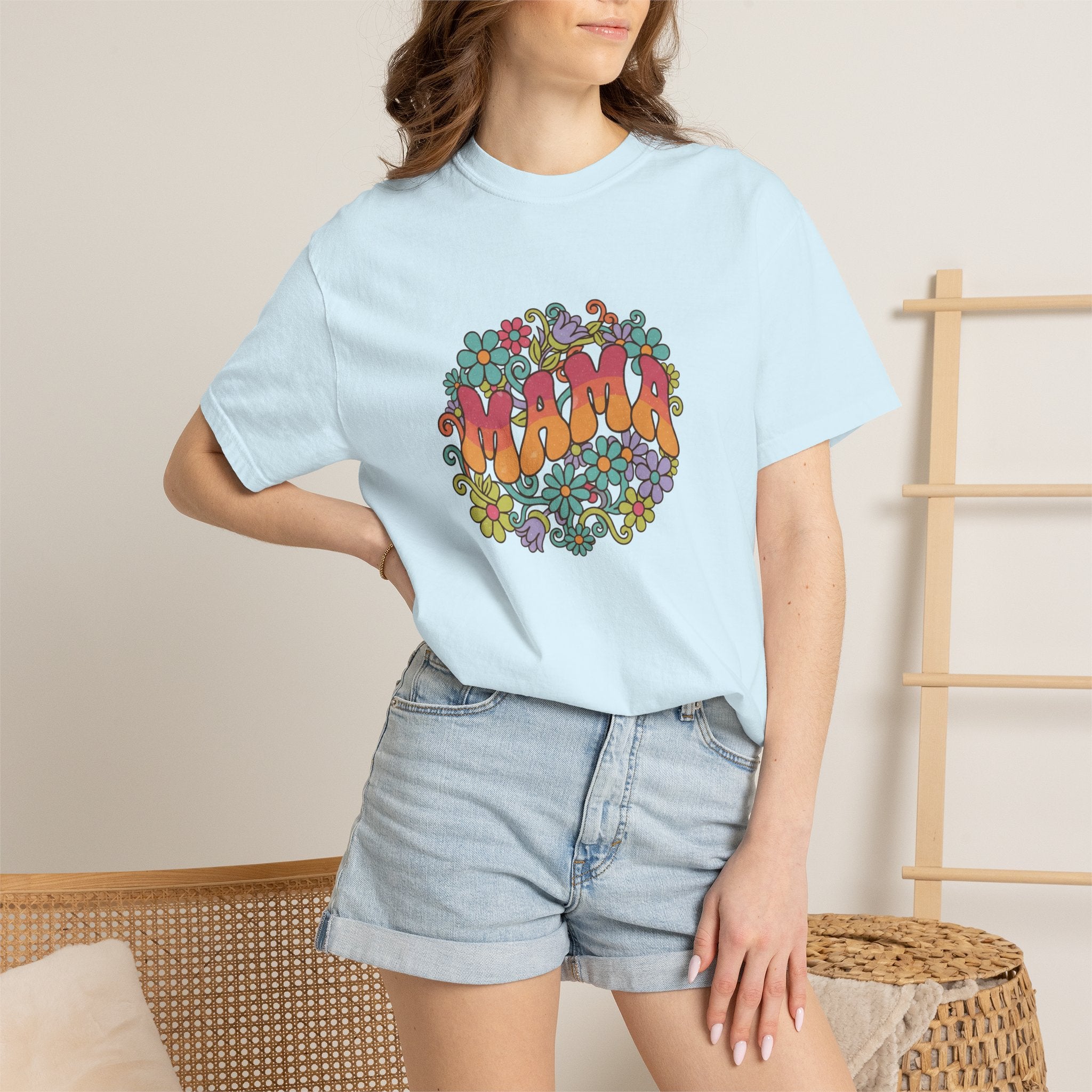 Mama Floral Retro T-Shirt — Vintage Hippie Flower Power Tee for Moms