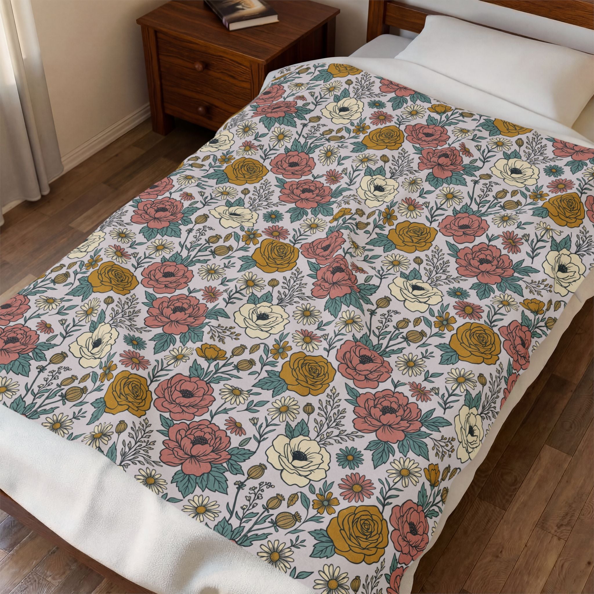Floral Velveteen Plush Blanket — Vintage Rose Garden Throw