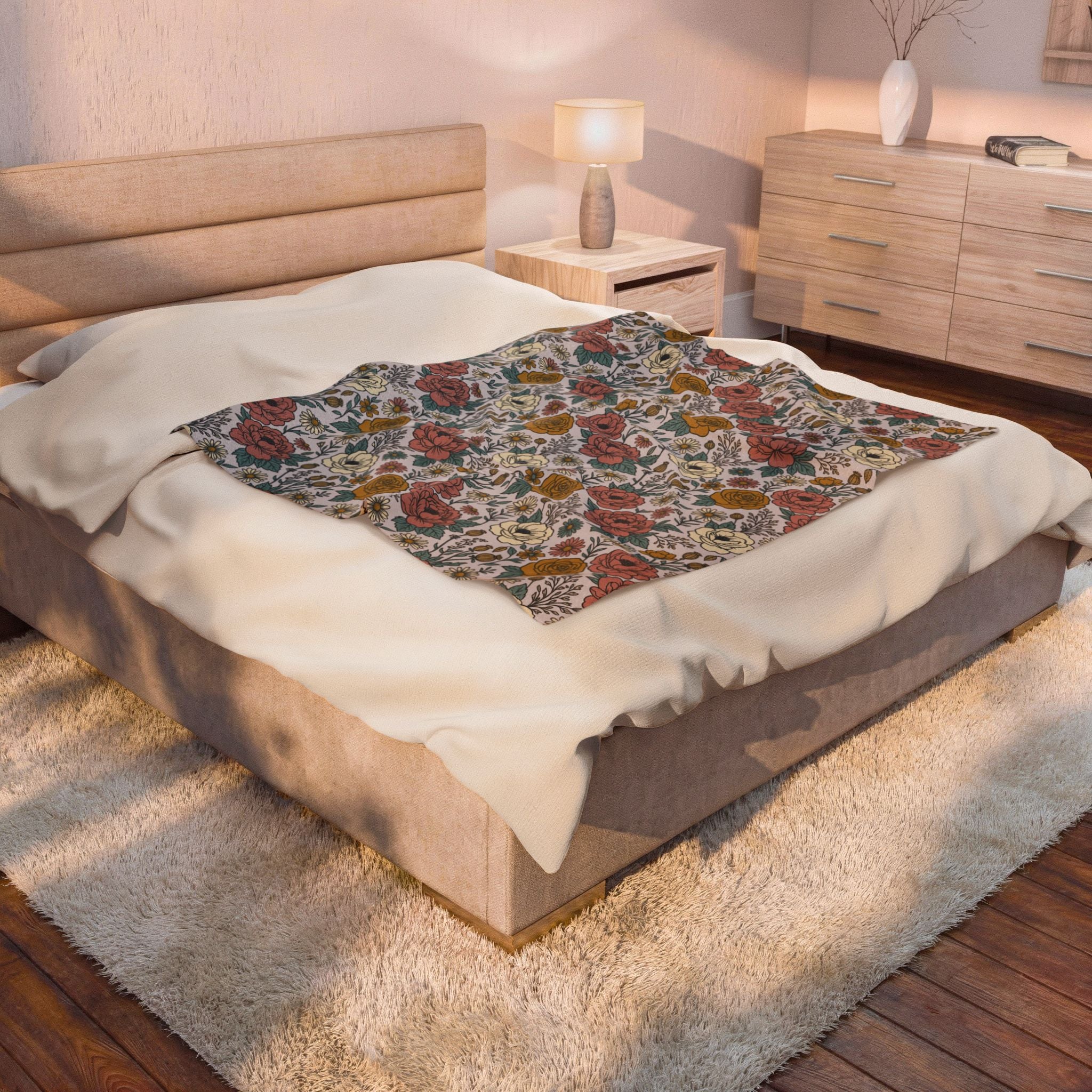 Floral Velveteen Plush Blanket — Vintage Rose Garden Throw