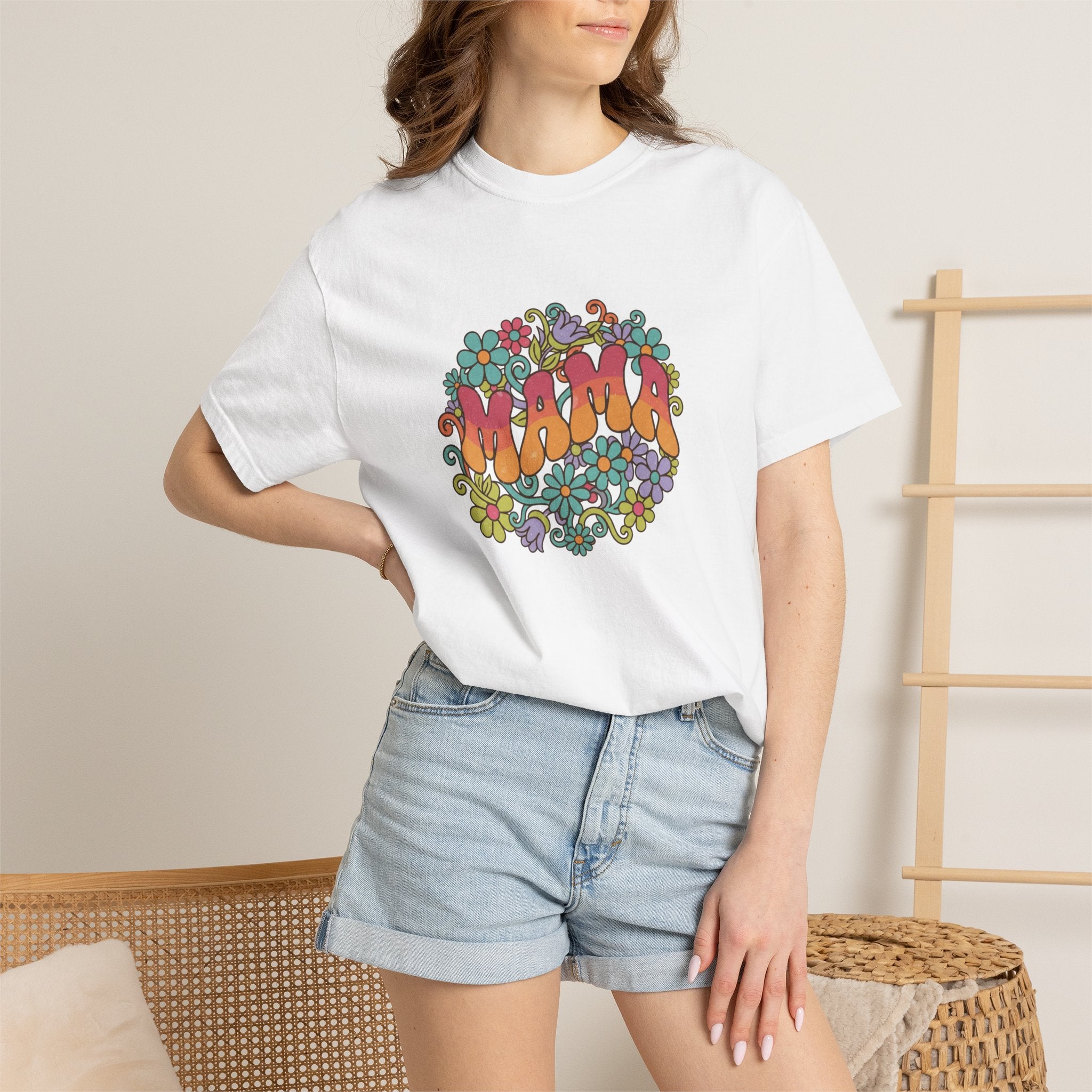 Mama Floral Retro T-Shirt — Vintage Hippie Flower Power Tee for Moms