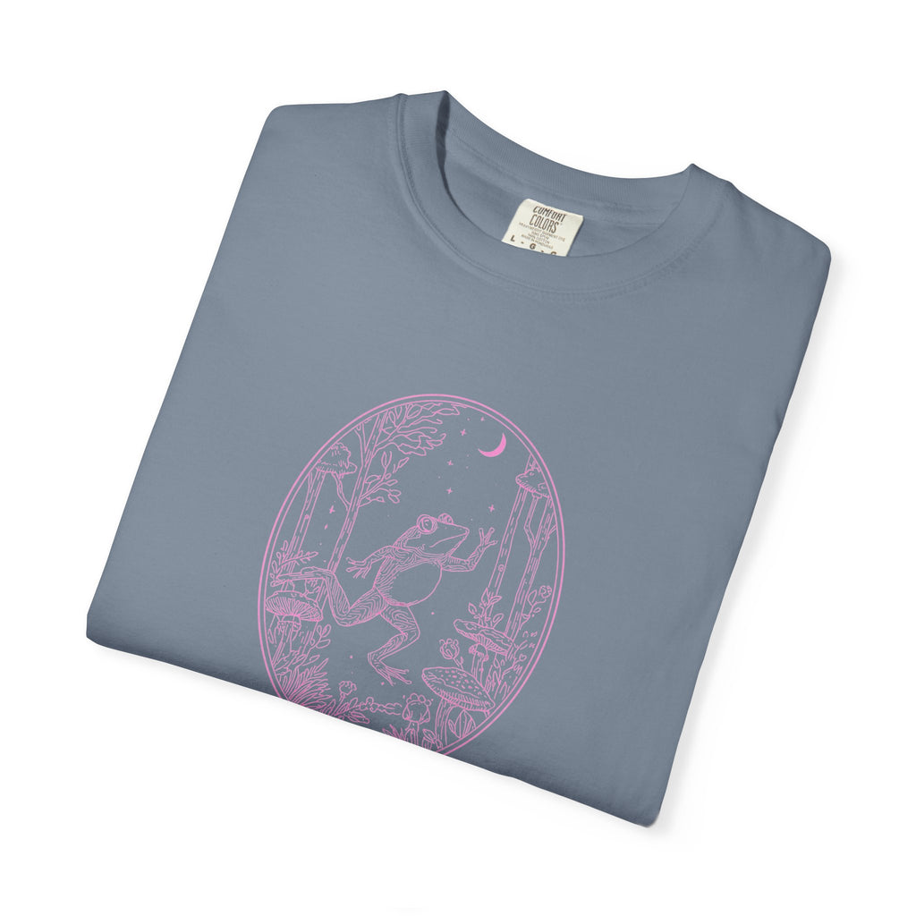 Vintage Floral Oval 'Stay Wavy' T-Shirt