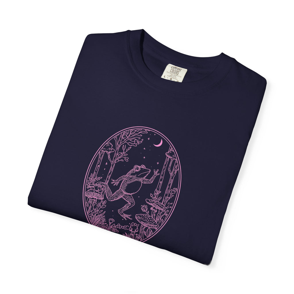 Vintage Floral Oval 'Stay Wavy' T-Shirt