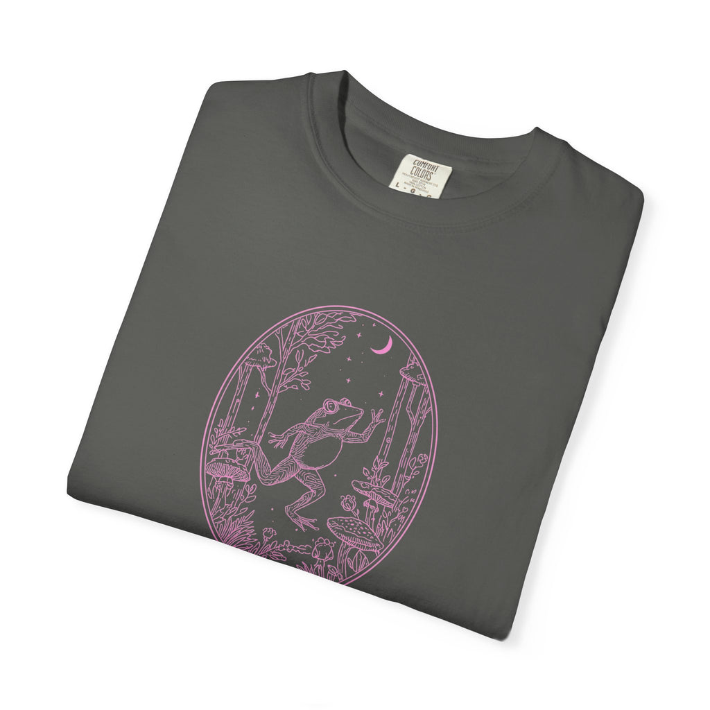 Vintage Floral Oval 'Stay Wavy' T-Shirt