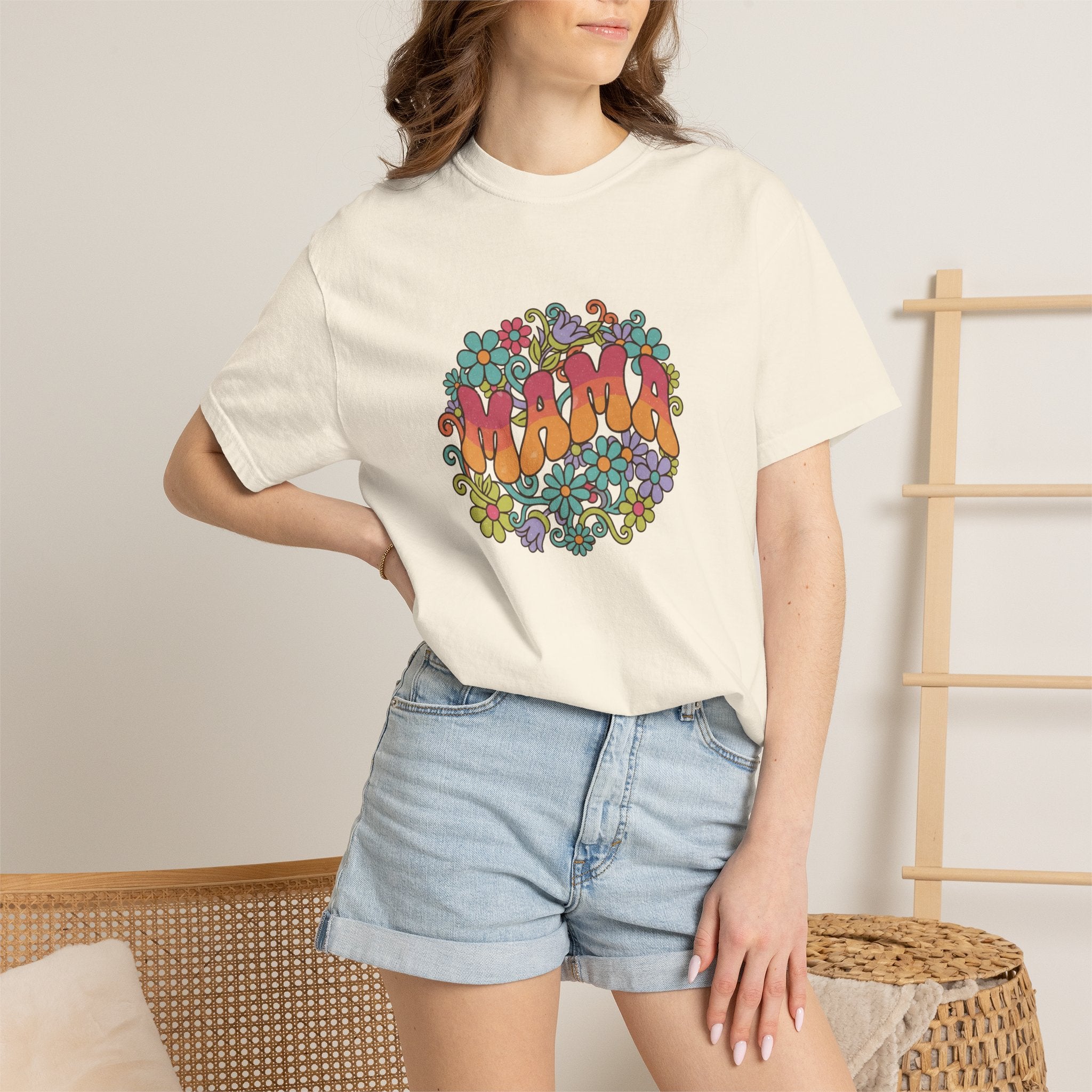 Mama Floral Retro T-Shirt — Vintage Hippie Flower Power Tee for Moms